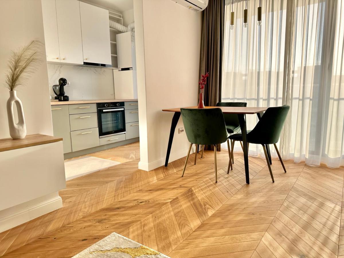 Bel Dom - The Park, Luxury 2 Rooms Apartment With Panorama クルージュ＝ナポカ エクステリア 写真