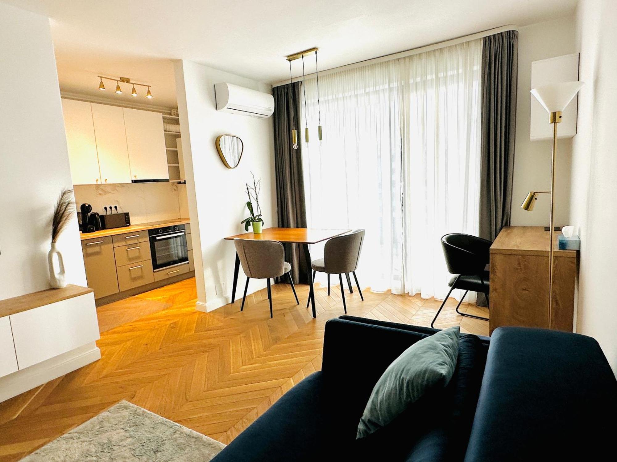 Bel Dom - The Park, Luxury 2 Rooms Apartment With Panorama クルージュ＝ナポカ エクステリア 写真